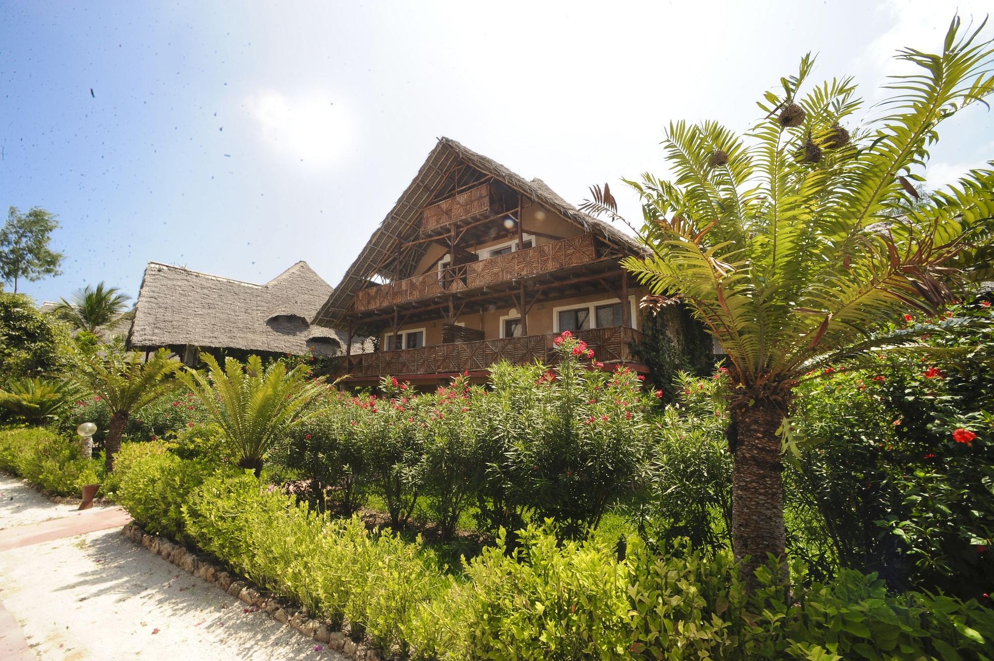 Palumboreef Beach Resort Uroa Extérieur photo