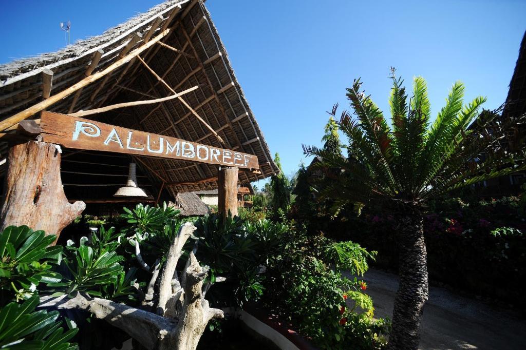 Palumboreef Beach Resort Uroa Extérieur photo